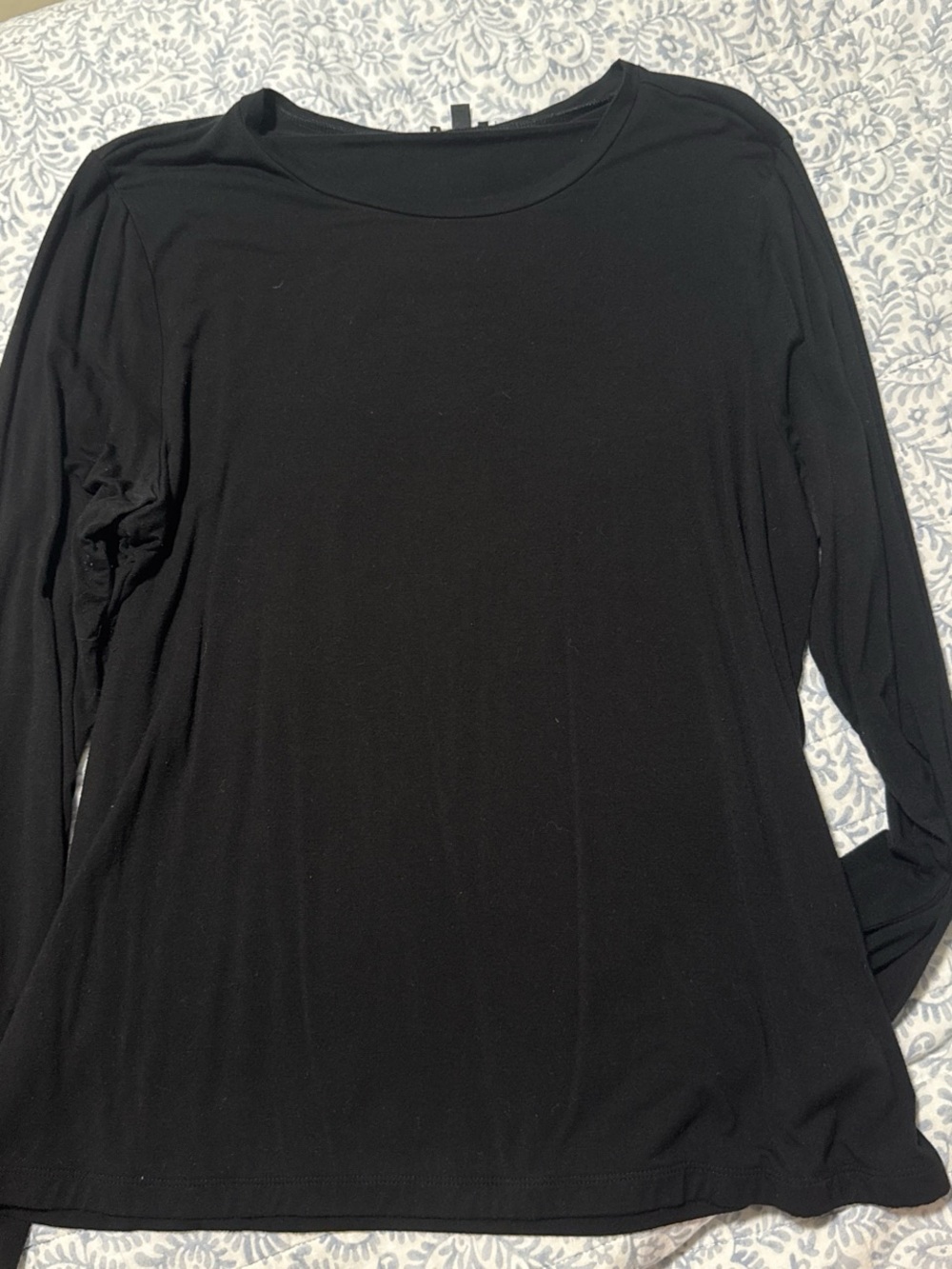 Express Black Long Sleeve Crewneck Top